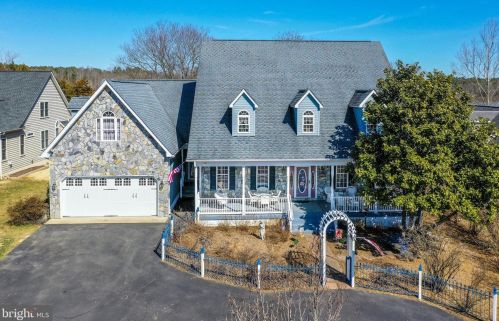26455 Pennfields Dr, Madison Mills, VA 22960-3658