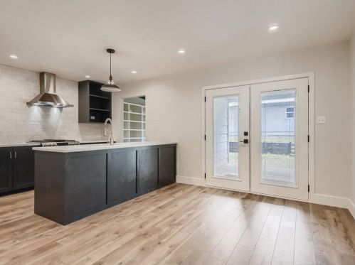 9707 Cottle Dr, Austin TX  78753-4305 exterior