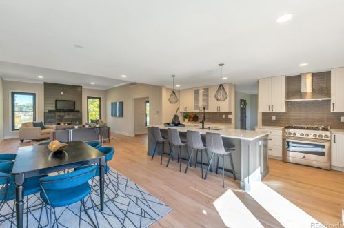 6446 Picadilly St, Aurora CO  80016-1336 exterior