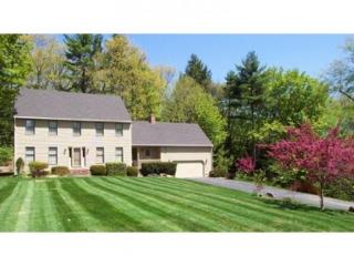 90 Irving Dr, Weare, NH 03281-5400