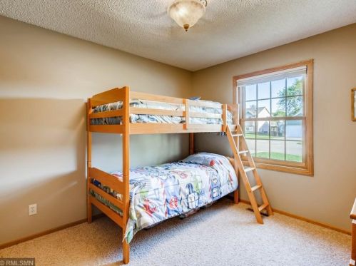 7857 28th St, Saint Paul MN  55128-4803 exterior