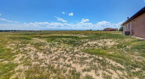 1518 Ithaca Dr, Pueblo CO  81007-2348 exterior