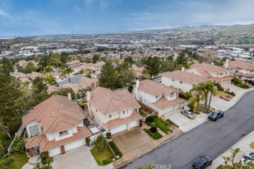 405 Laureltree Dr, Anaheim CA  92808-1648 exterior