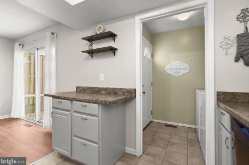 5524 Green Dory Ln, Columbia MD  21044-1915 exterior