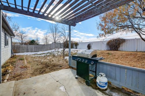 3817 28 Ave, Greeley CO 80620-9591 exterior