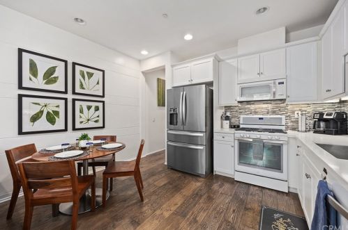 604 Water St, Anaheim CA  92805-4448 exterior