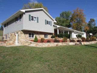 351 Lincoln Dr, Plummer, IN 47424-1076