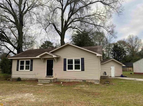 624 Camellia Cir, Warner Robins, GA 31093-2552