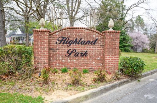 105 Highland Dr, Rockmart, GA 30153-1761