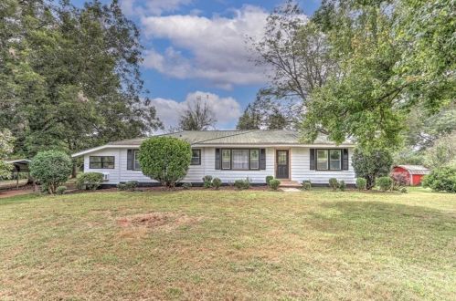 746 Brockton Rd, Jefferson GA  30549-3390 exterior