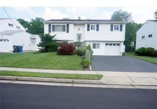 152 Harrison Ave, Colonia, NJ 07067-2231