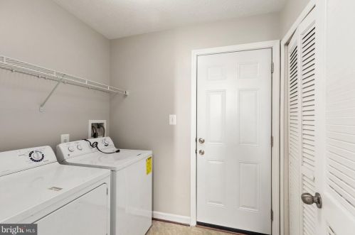 616 Snowberry Way, Aberdeen MD  21001-5605 exterior