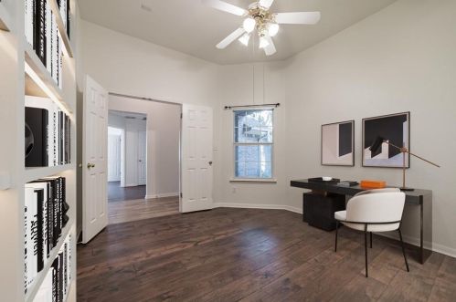 15624 Fisher Is Dr, Austin TX  78717-3833 exterior