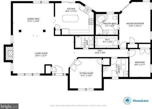 384 Turnberry Dr, Charles Town WV  25414-3930 exterior