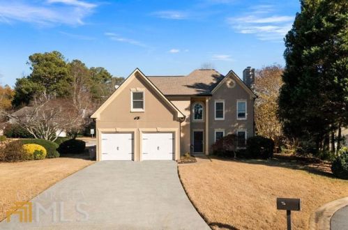 2791 Parliament Ct, Marietta, GA 30066-3682
