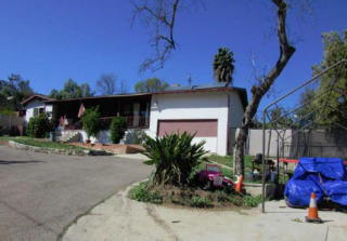 8904 Westhill Rd, Lakeside, CA 92040-3617