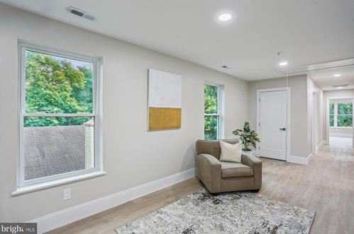 620 Mississippi Ave, Silver Spring MD 20910-5236 exterior