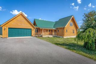 201 Johnny Wheeler Ln, Dunlap, TN 37327-4771