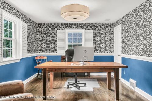 174 White St, Tinton Falls NJ exterior