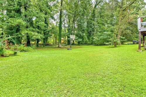 2203 Fairway Cir, Atlanta GA  30319-3825 exterior