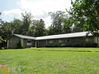 1314 Lower River Rd, Porterdale, GA 30016-8273