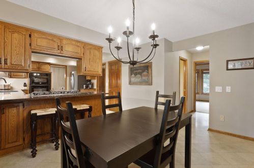 8743 Highwood Way, Saint Paul MN  55124-9456 exterior