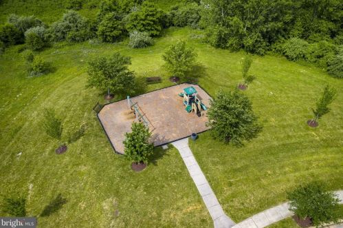 200 Colston Rd, Charles Town WV  25414-5493 exterior