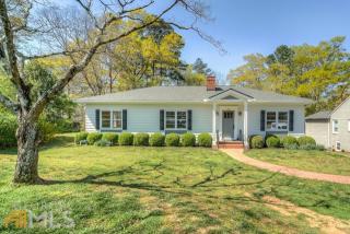 30 Atkinson St, Newnan, GA 30263-1553