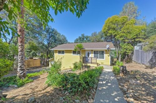 250 Daniels Dr, Auburn, CA 95603-3130