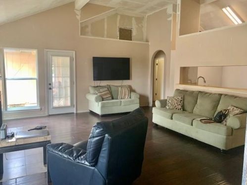 7212 Blackthorn Dr, Fort Worth TX  76137-2301 exterior