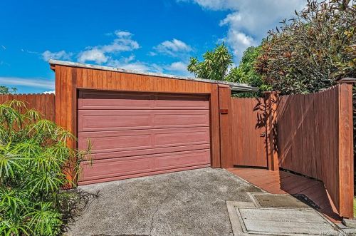 2412 Makiki Heights Dr, Honolulu HI  96822-2546 exterior