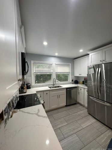3 Fair St, Norwalk CT  06851-4509 exterior
