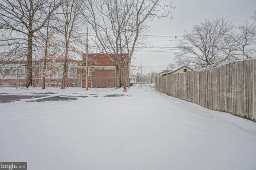 327 Haddon Ave, Camden NJ 08103-2854 exterior