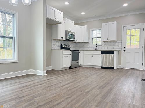 718 Fraser St, Atlanta GA  30315-1220 exterior