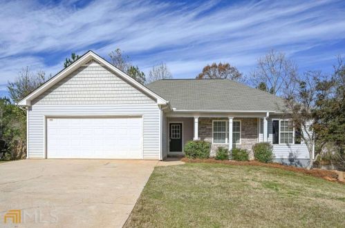 716 Meadow Spring Dr, Temple, GA 30179-5098