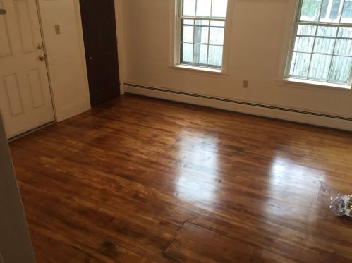 8 Chestnut St, Unity, NH 03743-5840