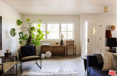 1330 Columbia Dr, Glendale CA  91205-3504 exterior