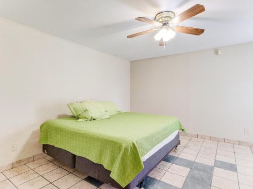 1602 Crest Ridge Dr, Dallas TX  75228-3203 exterior