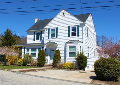 7 Stimpson Dr, Providence, RI 02919-7009