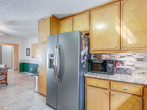 6859 Silver Maple Ct, Rex GA 30273-2359 exterior