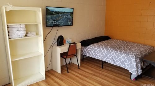 1712 Fern St, Honolulu HI  96826-3701 exterior