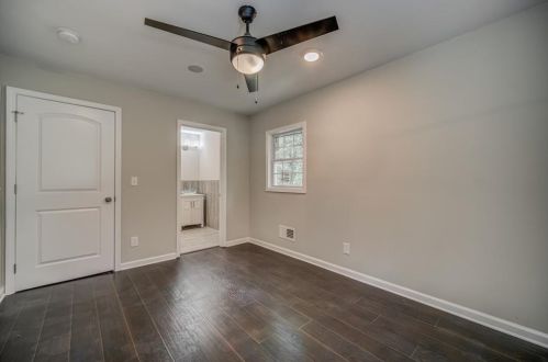 4393 Creek Valley Ct, Atlanta GA  30331-6515 exterior