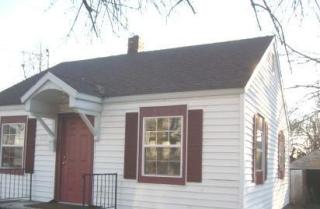 2338 Lyon Ave, Springfield MO  65803-2528 exterior