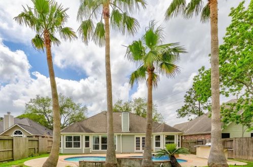3407 Somerton Dr, Morgans Point, TX 77571-3785
