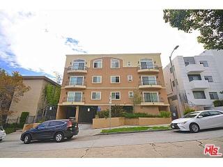 956 St Andrews Pl, Los Angeles CA 90038-3256 exterior