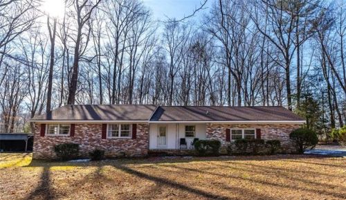 2482 Hickory Fork Rd, Zanoni, VA 23061-4030