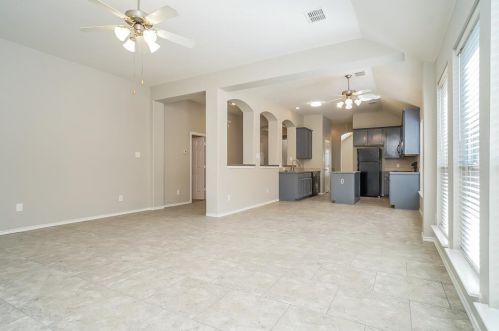 145 Prairie View Dr, Princeton TX  75407-2685 exterior