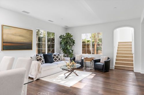 42 Arborside, Irvine CA  92603-0111 exterior