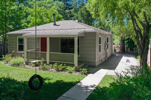 13248 La Barr Meadows Rd, Grass Valley, CA 95949-9551