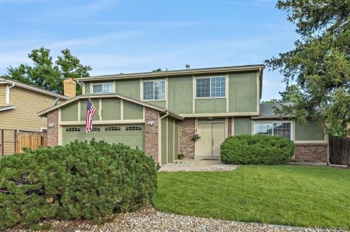 3275 Evanston St, Aurora, CO 80014-3920